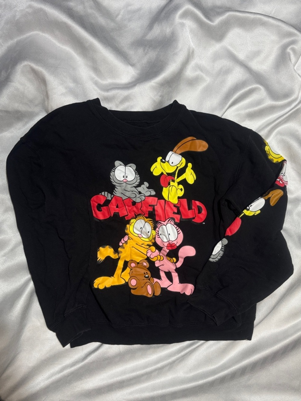 Garfield Graphic Black Crewneck Sweatshirt - Cartoon Print